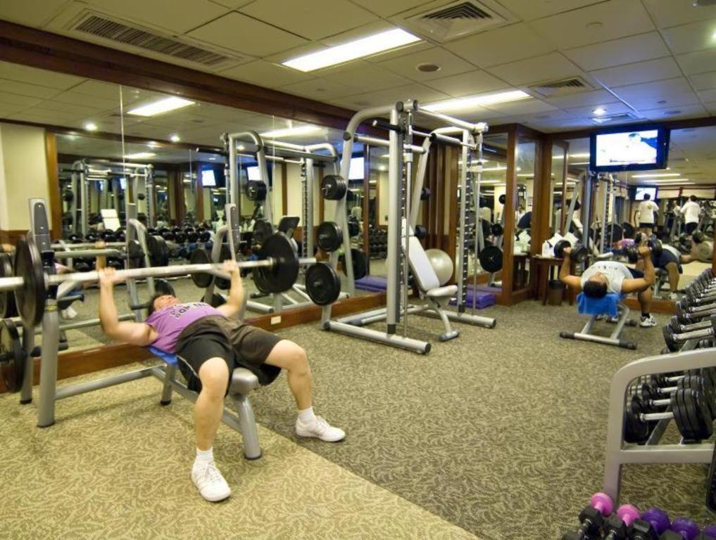 Marco Polo Davao Exterior foto A gym in Singapore