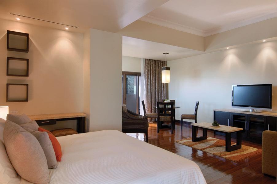 Marco Polo Davao Exterior foto A suite at the hotel